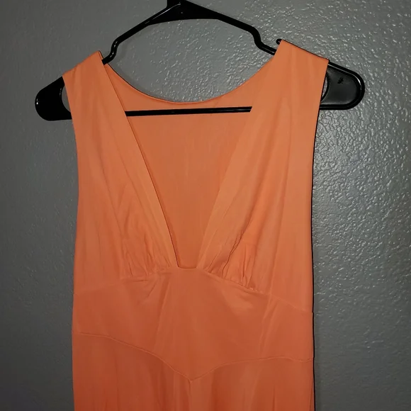 VINTAGE 60/ 70's Maxi Dress Sz 6 V neck sleeveless Tangerine color - Picture 3 of 12